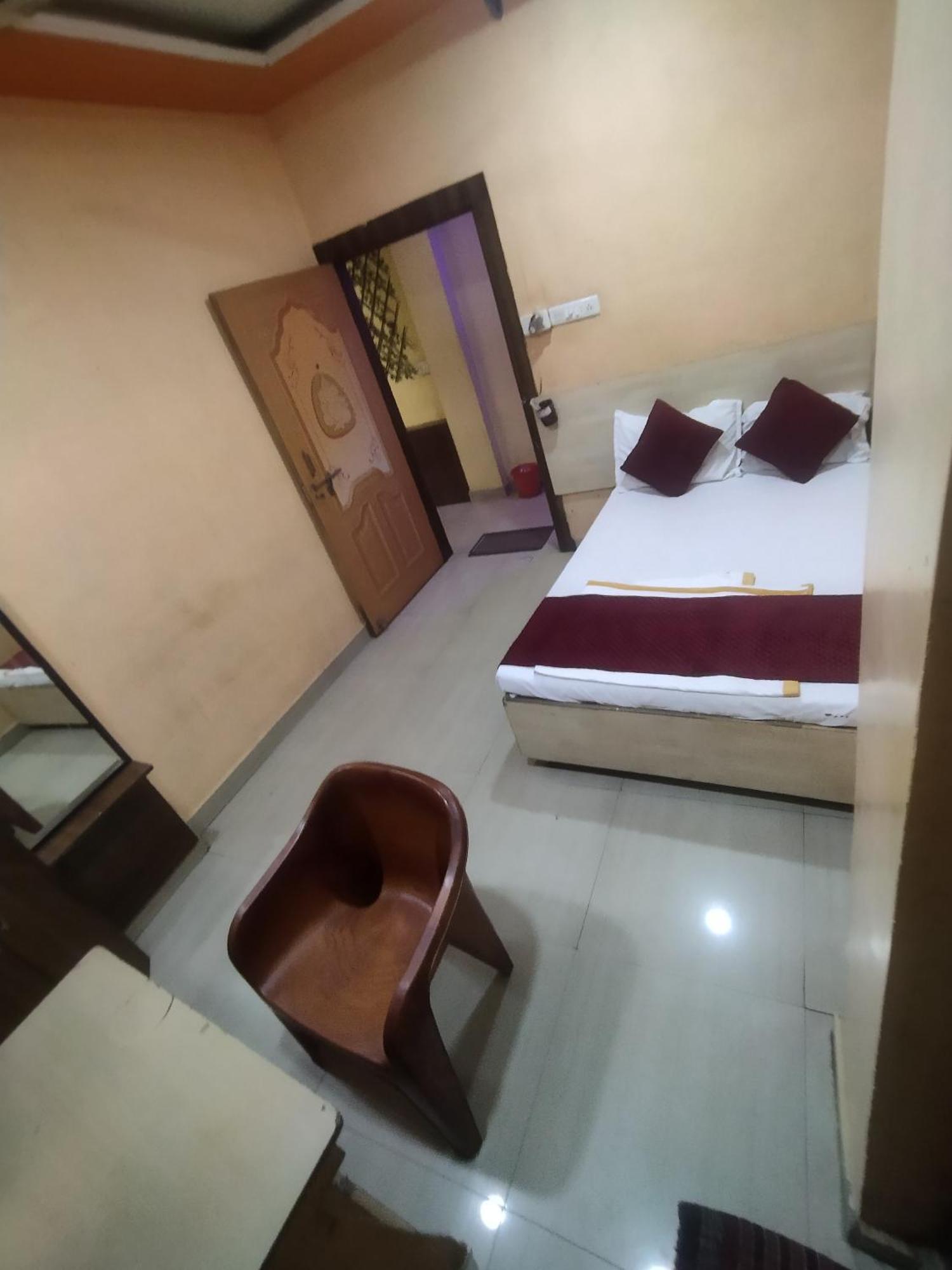 Hotel Thakur Ji Bhopal Exterior foto